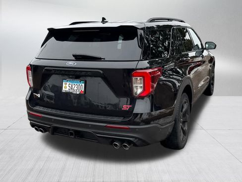 Used 2020 Ford Explorer ST w/ ST Street Pack image 6
