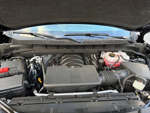 New 2026 Chevrolet Suburban RST image 22