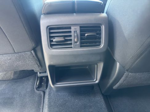 Used 2023 Nissan Rogue S FWD image 22