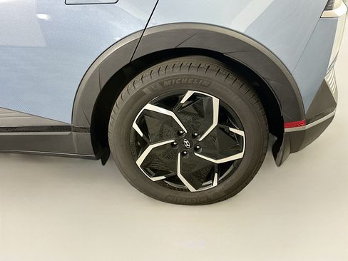 Used 2024 Hyundai Ioniq 5 SEL RWD image 11