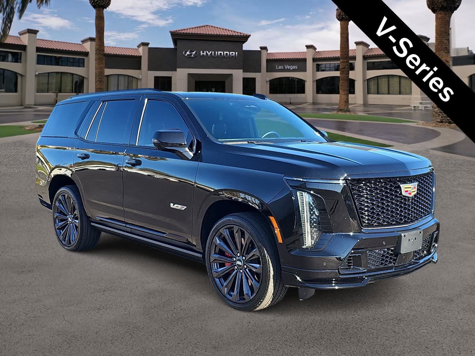 Used 2026 Cadillac Escalade V AWD/4WD image 2