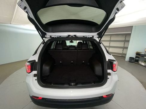 Used 2024 Jeep Compass Latitude w/ Altitude Special Edition AWD/4WD image 22