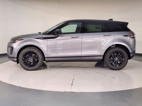 Used 2026 Land Rover Range Rover Evoque S image 5
