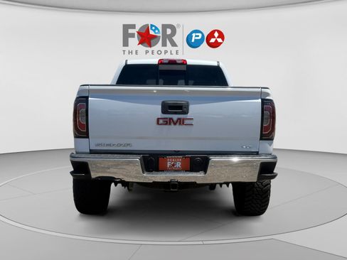 Used 2018 GMC Sierra 1500 SLT AWD/4WD image 4