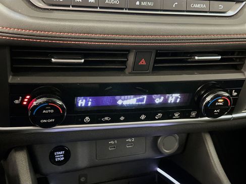 Used 2025 Nissan Rogue SV w/ Rock Creek Premium Package image 23