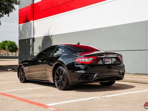 Used 2018 Maserati GranTurismo Sport RWD image 36