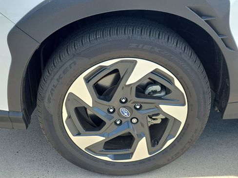 Used 2024 Subaru Crosstrek 2.5i Limited w/ Crosstrek Mirror Package image 10