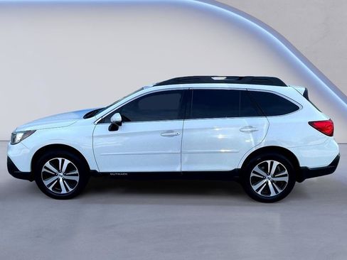 Used 2018 Subaru Outback 2.5i Limited AWD/4WD image 1