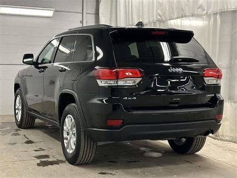 Used 2021 Jeep Grand Cherokee Laredo X image 31