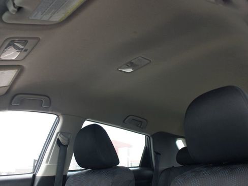 Used 2010 Toyota Matrix S image 6