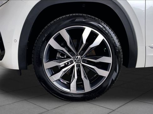 Used 2023 Volkswagen Atlas Cross Sport SEL Premium R-Line AWD/4WD image 11