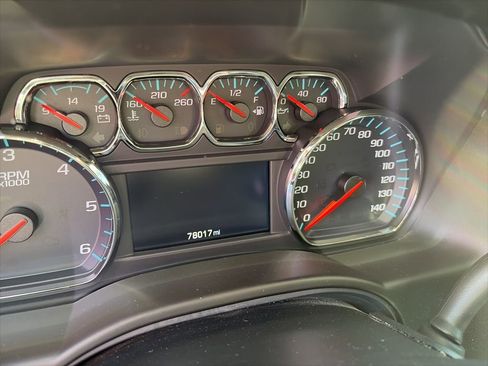 Used 2019 Chevrolet Tahoe LS w/ Max Trailering Package RWD image 12