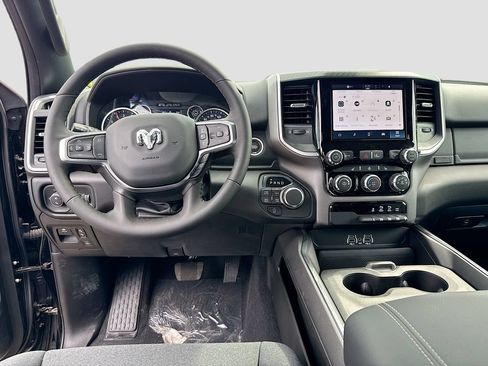 New 2026 RAM 1500 Big Horn AWD/4WD image 24