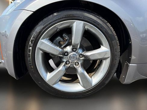 Used 2008 Nissan 350Z Enthusiast RWD image 10