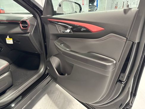 New 2026 Chevrolet TrailBlazer RS w/ Convenience Package FWD image 38