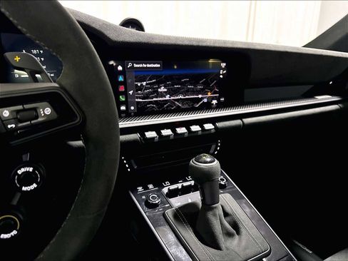 Used 2025 Porsche 911 GT3 RS RWD image 18