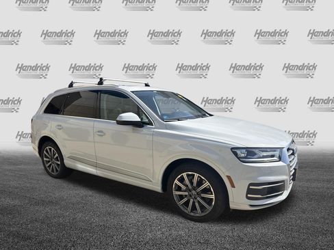 Used 2018 Audi Q7 3.0T Premium Plus AWD/4WD image 2