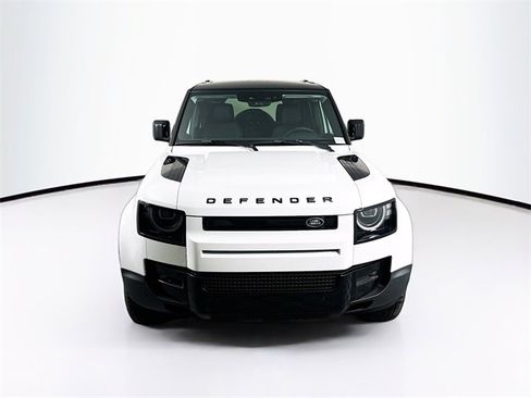 New 2026 Land Rover Defender 110 S image 2