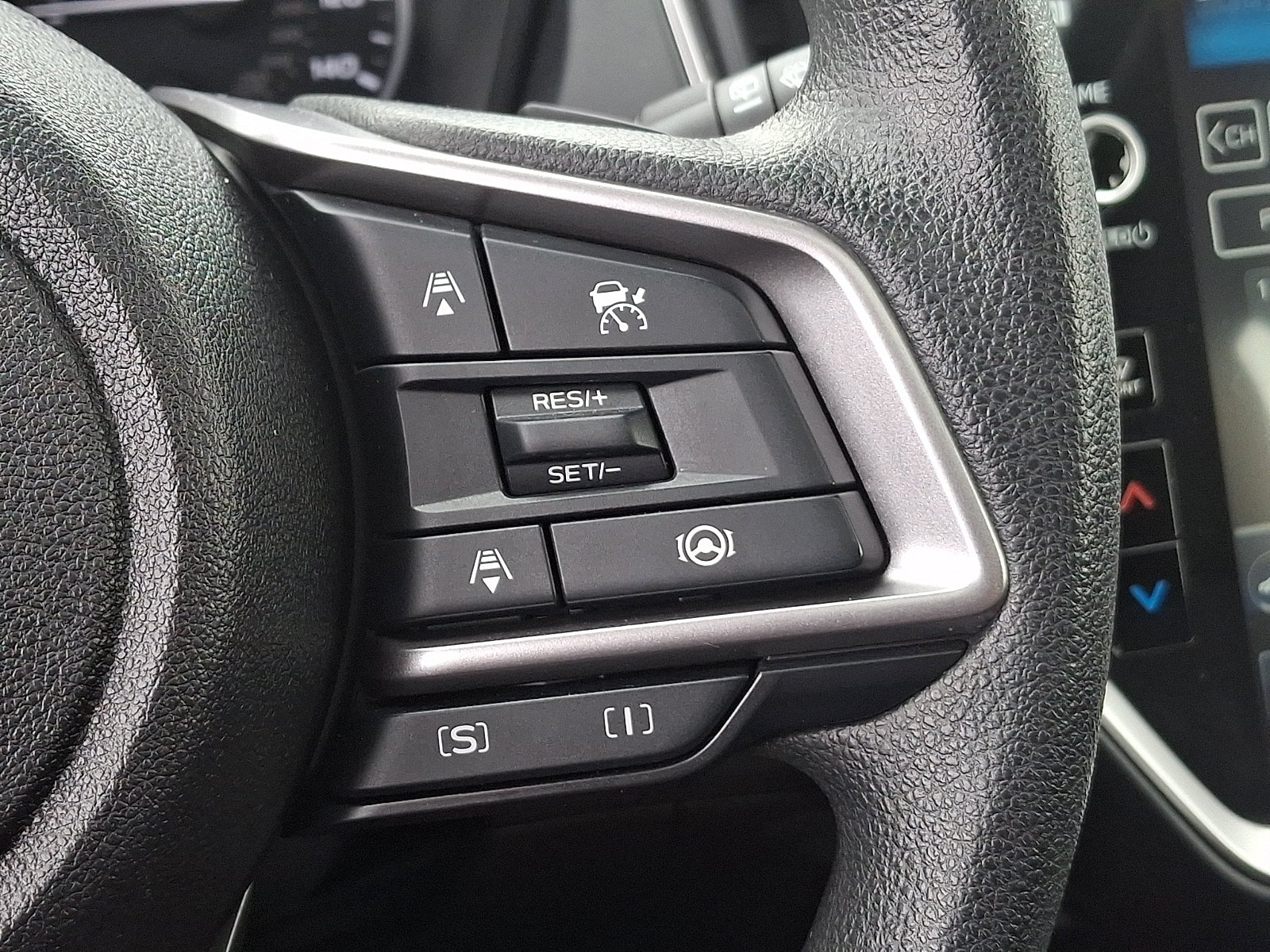 Certified 2025 Subaru Impreza 2.0i Sport AWD/4WD image 22