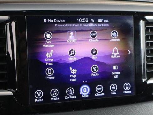 Used 2017 Chrysler Pacifica Touring-L w/ Tire & Wheel Group image 33