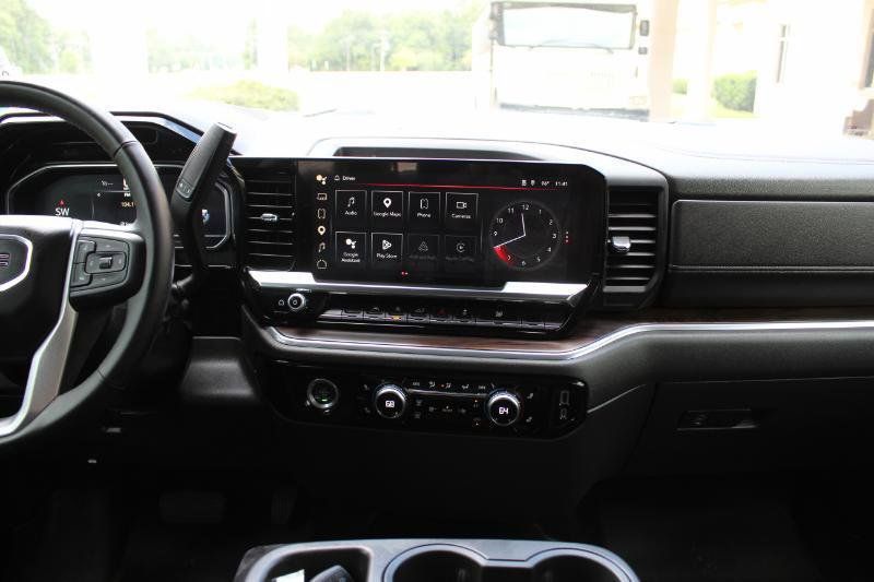 Used 2023 GMC Sierra 1500 SLT RWD image 35
