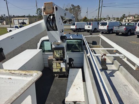 Used 1999 Ford F450 2WD Regular Cab Super Duty image 11