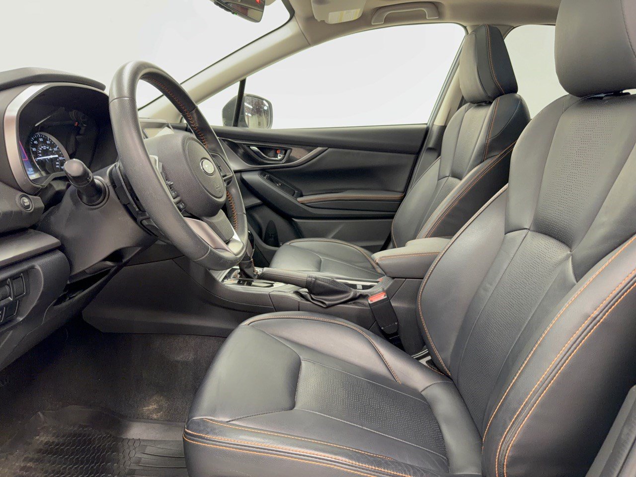Used 2020 Subaru Crosstrek 2.0i Limited w/ Moonroof Package w/Navigation AWD/4WD image 5