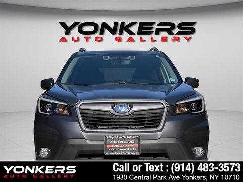 Used 2021 Subaru Forester Premium image 8