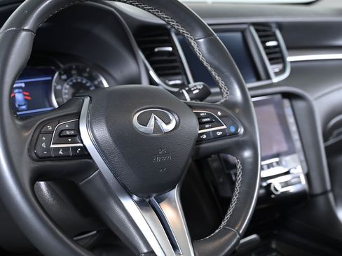 Used 2022 INFINITI QX50 Luxe AWD/4WD image 10