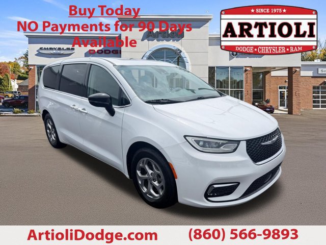 Certified 2024 Chrysler Pacifica Limited FWD image 1