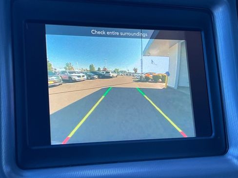 Used 2023 Dodge Challenger SXT image 18