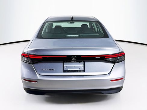 New 2025 Honda Accord SE image 30