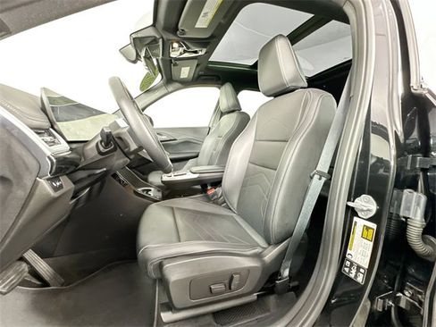 Used 2025 BMW X1 xDrive28i image 4