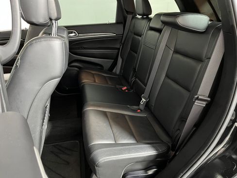 Used 2022 Jeep Grand Cherokee Limited image 12