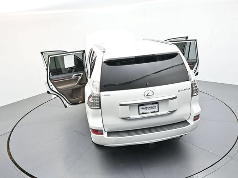 Used 2017 Lexus GX 460 Premium w/ Premium Package AWD/4WD image 37