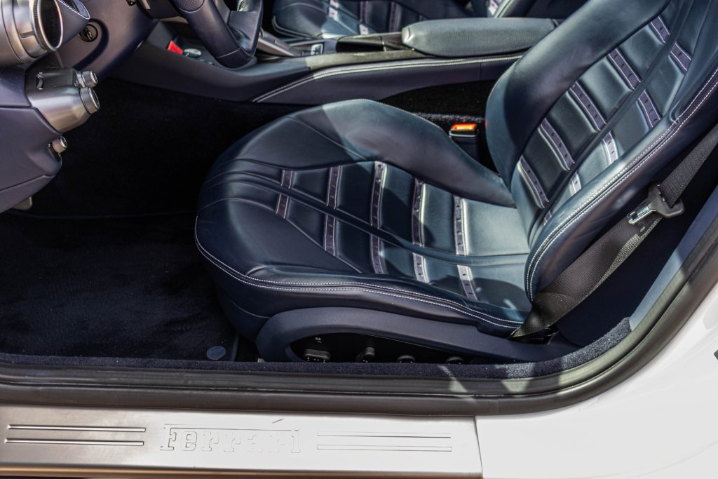 Certified 2019 Ferrari 812 Superfast RWD image 42