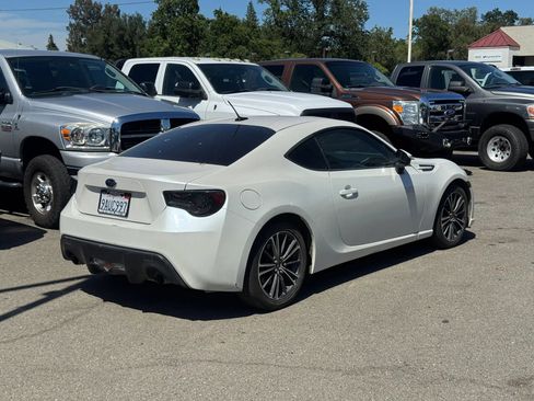 Used 2013 Subaru BRZ Premium RWD image 3