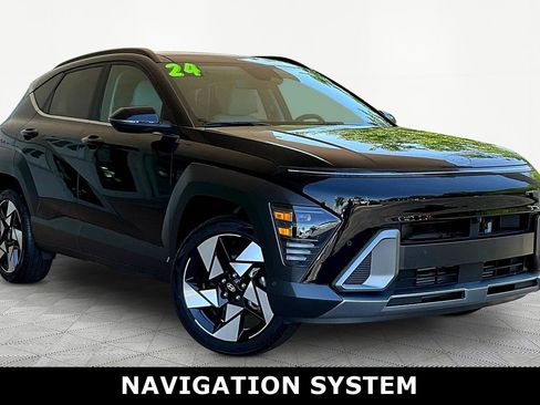 Used 2024 Hyundai Kona Limited AWD/4WD image 3