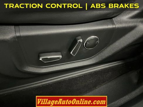 Used 2016 Ford F150 Lariat w/ Equipment Group 502A Luxury image 20