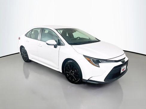 Certified 2024 Toyota Corolla LE FWD image 3