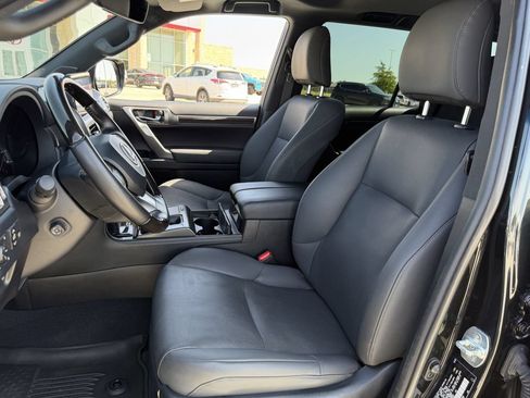 Used 2023 Lexus GX 460 Premium w/ Premium Package AWD/4WD image 25
