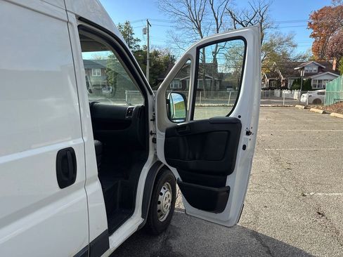 Used 2017 RAM ProMaster 3500 image 16