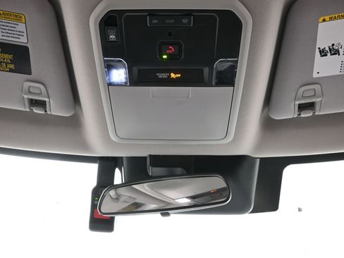 Used 2022 Toyota Tundra SR5 image 28