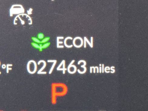 Used 2024 Honda HR-V Sport image 34