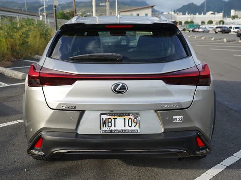 Used 2020 Lexus UX 200 F Sport image 25