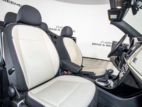 Used 2019 Volkswagen Beetle 2.0T SE FWD image 19