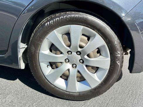 Used 2009 Subaru Impreza 2.5i AWD/4WD image 15