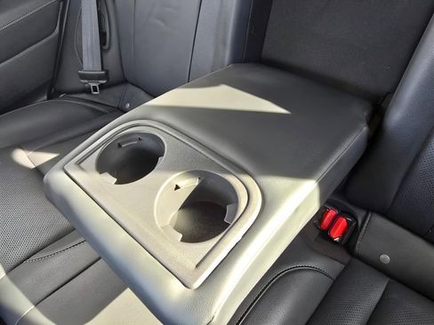 Used 2023 Subaru Outback Limited image 12