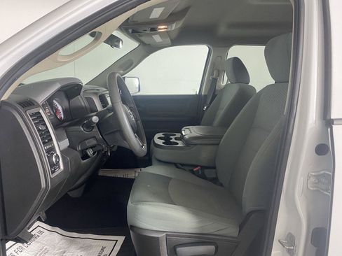 Used 2019 RAM 1500 Express w/ Express Value Package AWD/4WD image 18