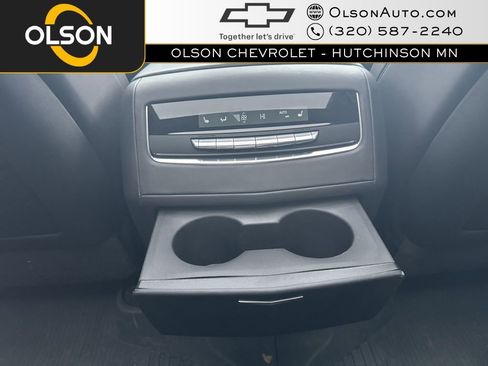 Used 2022 Cadillac Escalade ESV Premium Luxury Platinum image 41